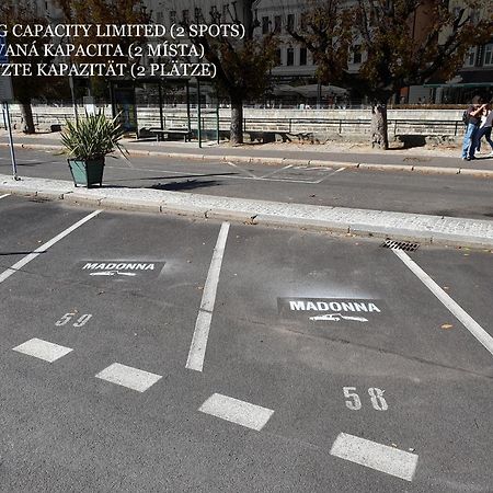 Madonna Apartments Karlovy Vary Luaran gambar