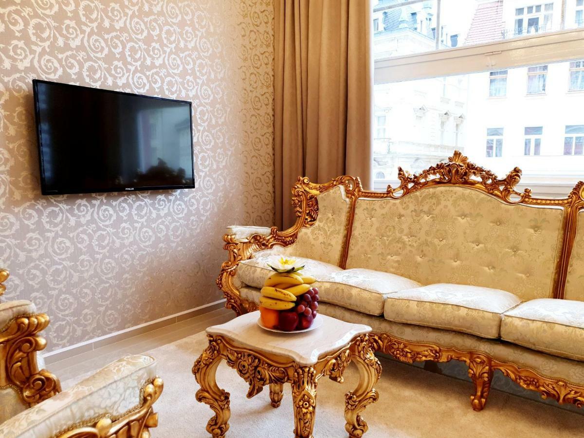 Madonna Apartments Karlovy Vary Luaran gambar