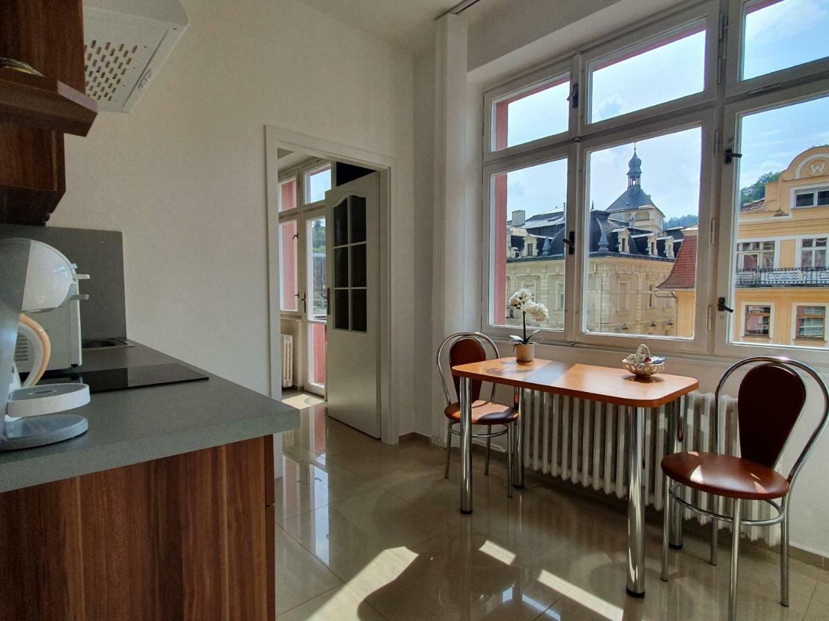 Madonna Apartments Karlovy Vary Luaran gambar