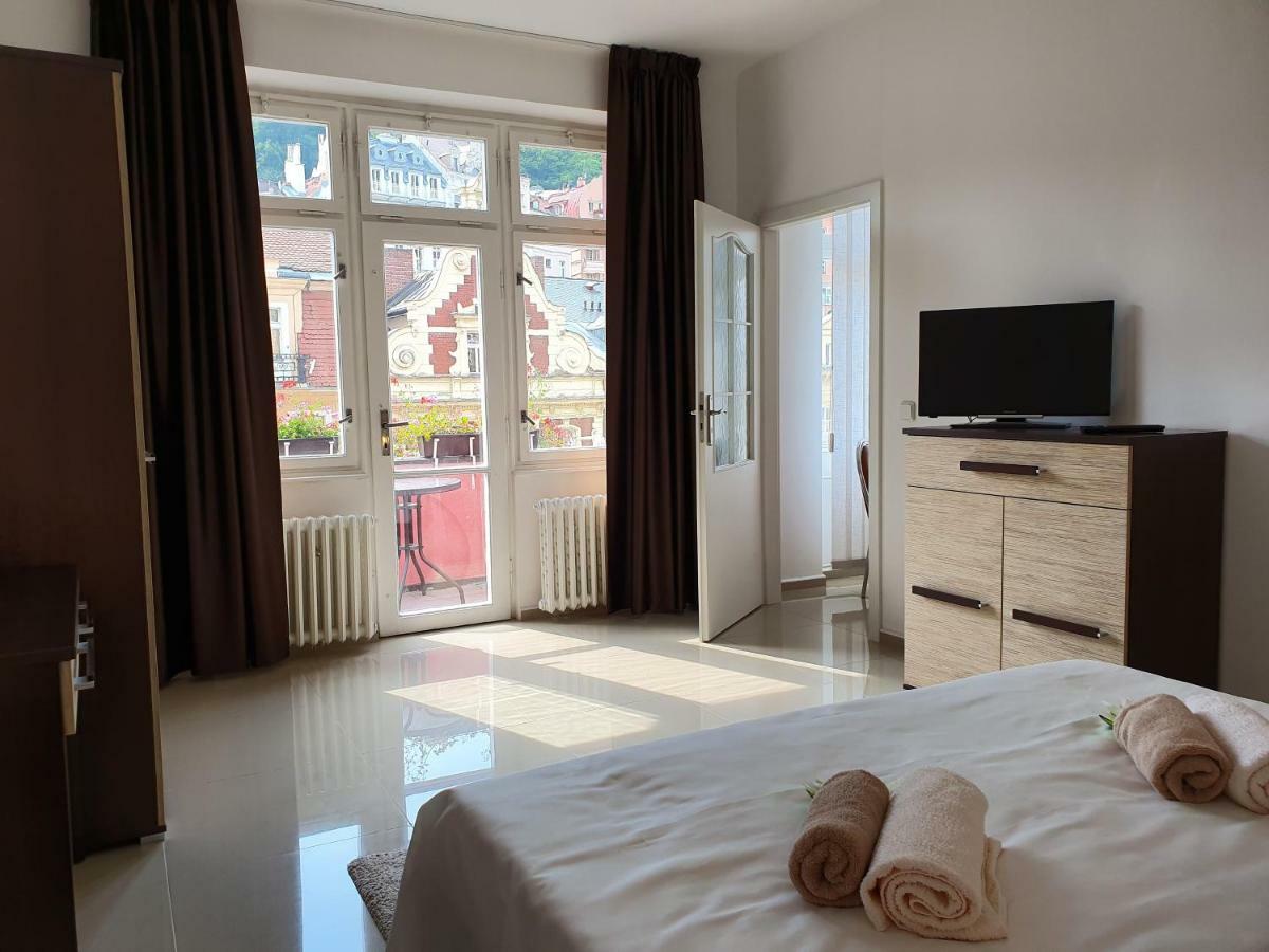 Madonna Apartments Karlovy Vary Luaran gambar