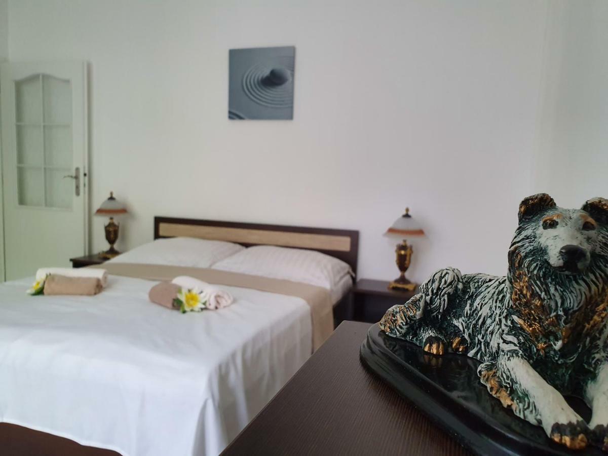 Madonna Apartments Karlovy Vary Luaran gambar