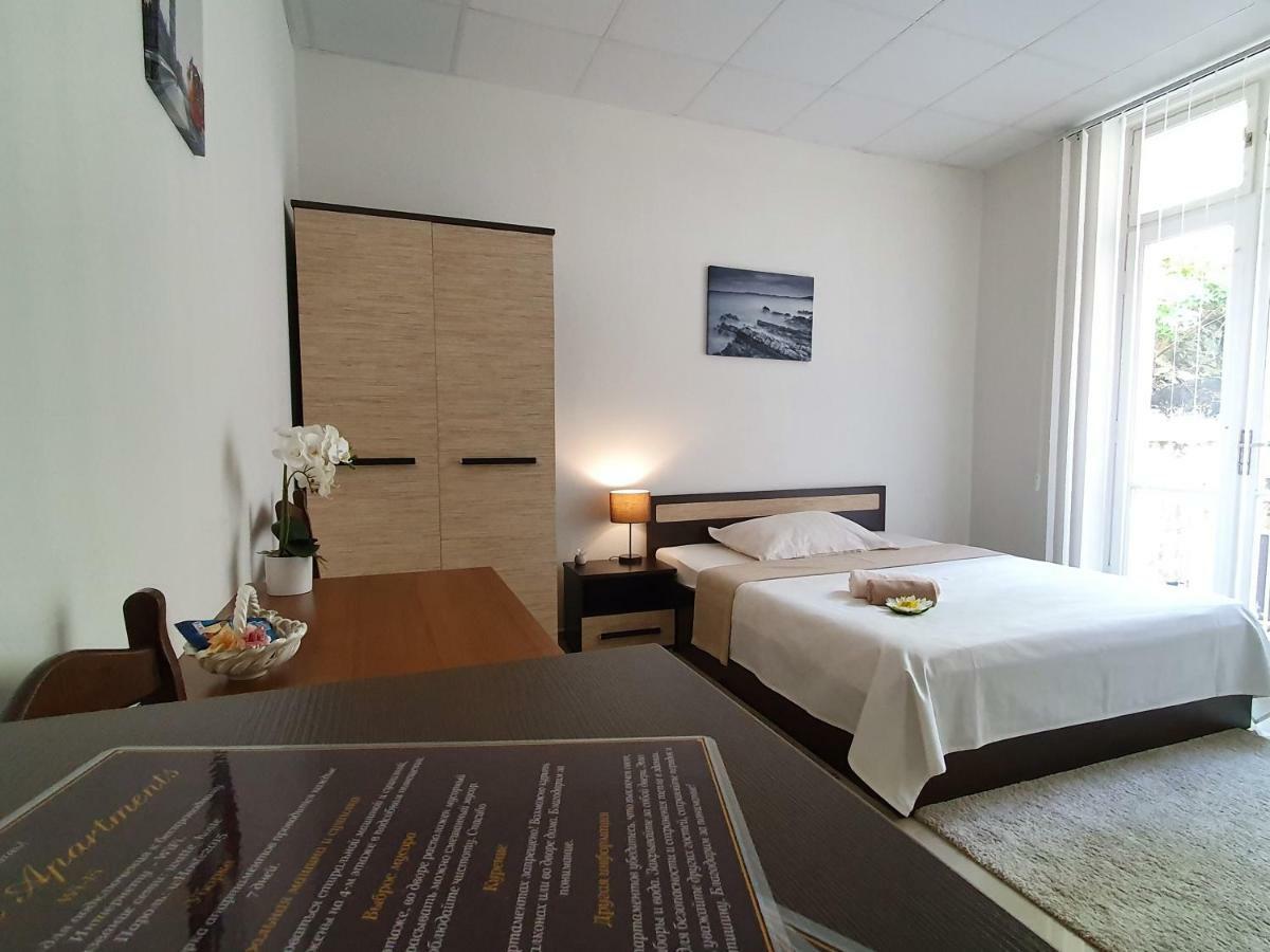 Madonna Apartments Karlovy Vary Luaran gambar